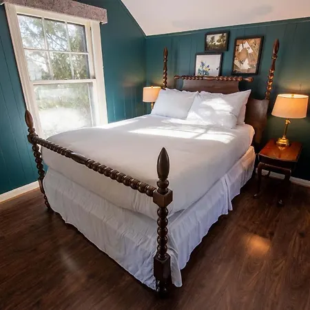 Bed and Breakfast The Dewey Lenox Exterior foto