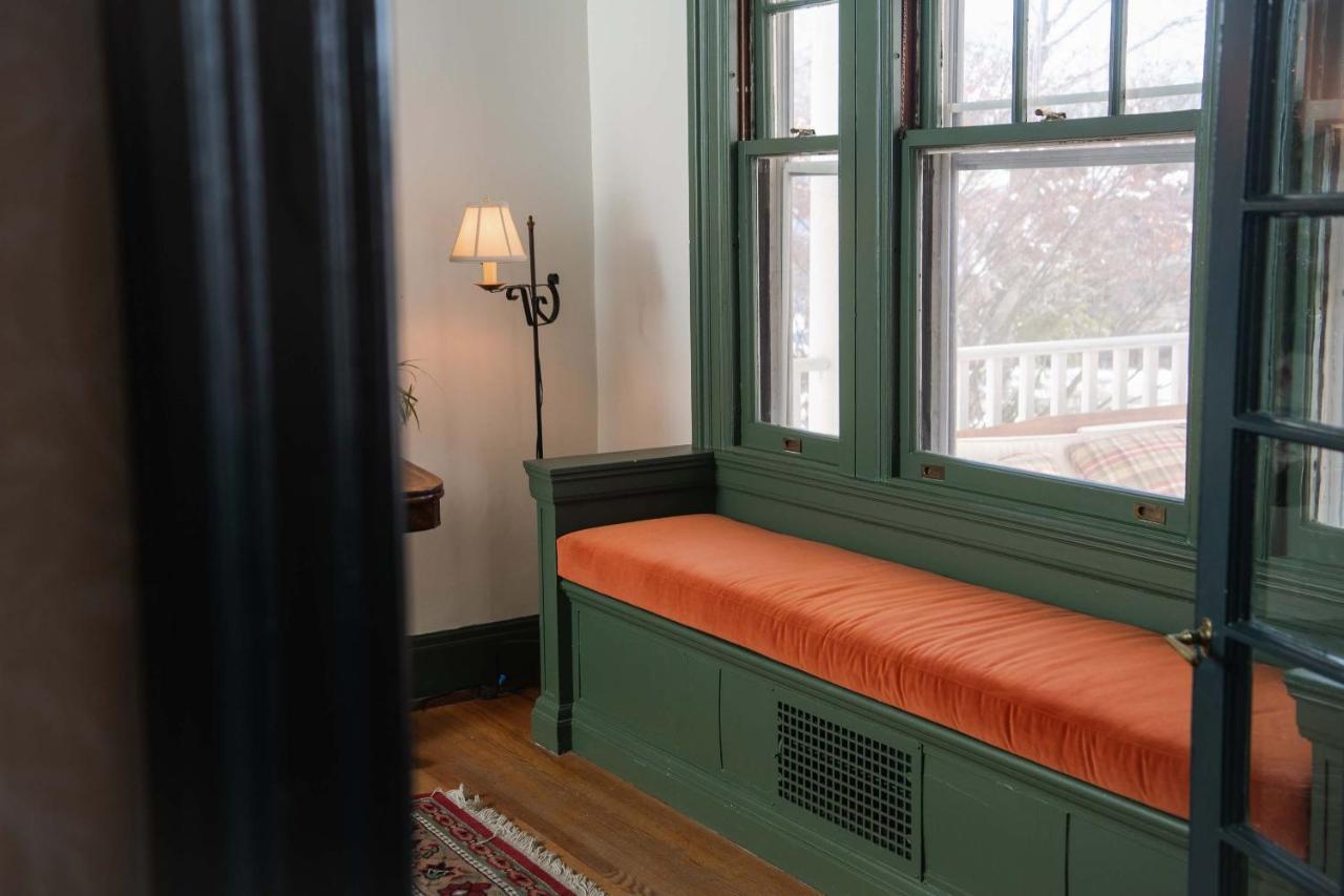 Couette-café The Dewey 4*